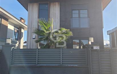 Kumbaba’da Caddeye 20 Adım | Tapulu | Havuzlu | Hamam & Saunalı | Bahçeli Ultra Lüks VillA