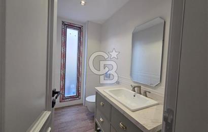 Kumbaba’da Caddeye 20 Adım | Tapulu | Havuzlu | Hamam & Saunalı | Bahçeli Ultra Lüks VillA