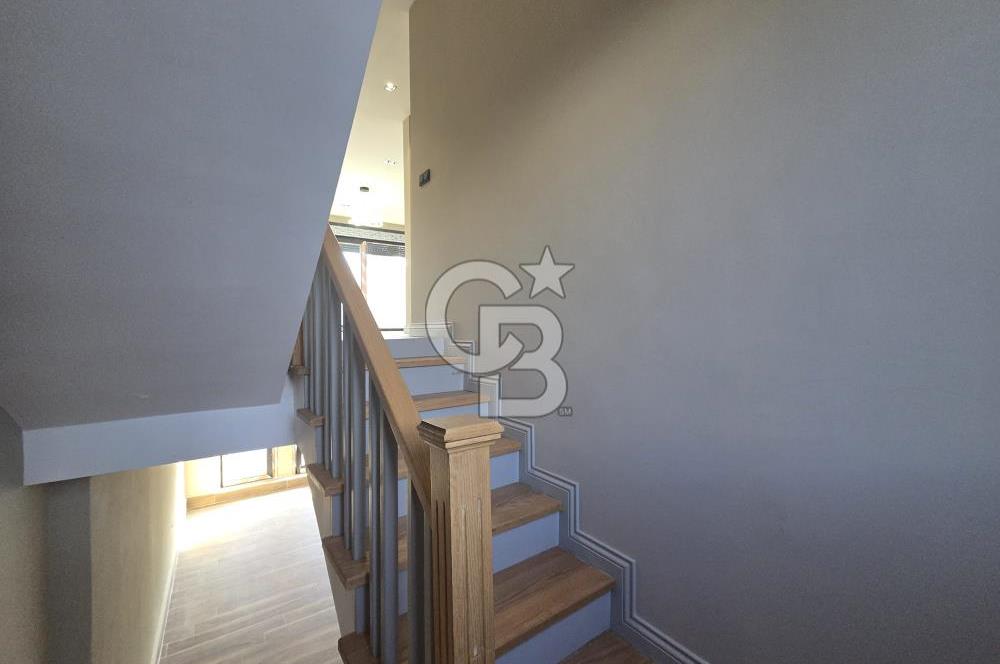 Kumbaba’da Caddeye 20 Adım | Tapulu | Havuzlu | Hamam & Saunalı | Bahçeli Ultra Lüks VillA