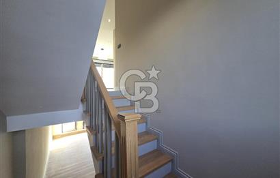 Kumbaba’da Caddeye 20 Adım | Tapulu | Havuzlu | Hamam & Saunalı | Bahçeli Ultra Lüks VillA