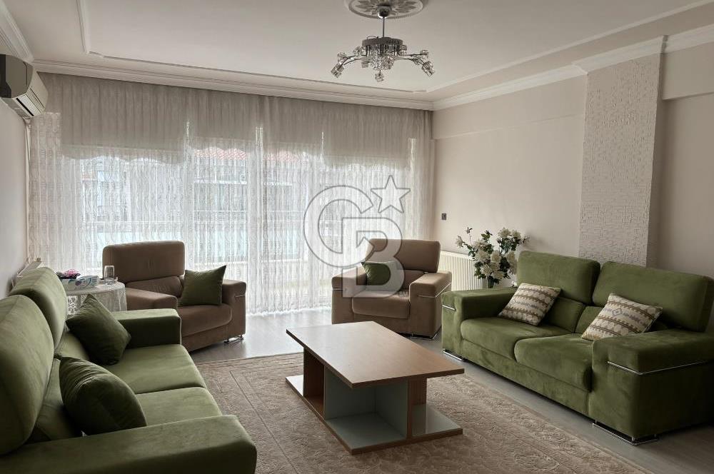 ÇANAKKALE LAPSEKİ MERKEZDE GENİŞ 4+1 SATILIK DAİRE