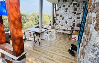 Kemalpaşa Ören’de Ormanın İçinde 526 m² Taş Ev – Huzurun Adresi