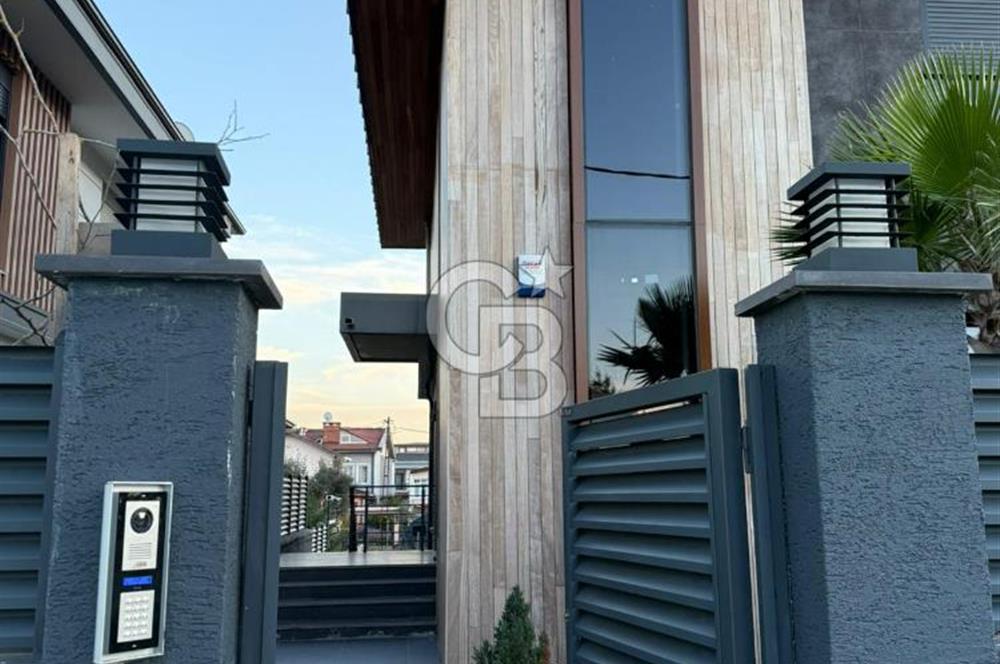 Kumbaba’da Caddeye 20 Adım | Tapulu | Havuzlu | Hamam & Saunalı | Bahçeli Ultra Lüks VillA