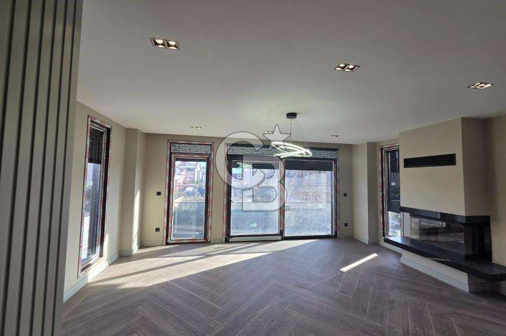 Kumbaba’da Caddeye 20 Adım | Tapulu | Havuzlu | Hamam & Saunalı | Bahçeli Ultra Lüks VillA