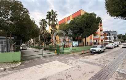 İzmir Gaziemir Dokuzeylül Mahallesi Site İçi 3+1 Satılık Daire