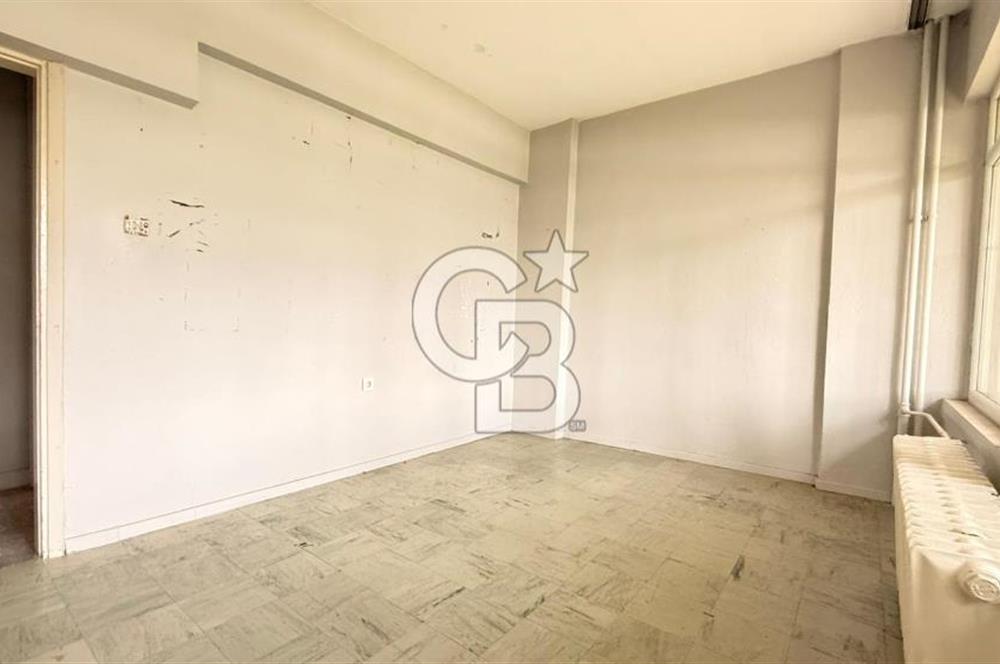 İzmir Gaziemir Dokuzeylül Mahallesi Site İçi 3+1 Satılık Daire