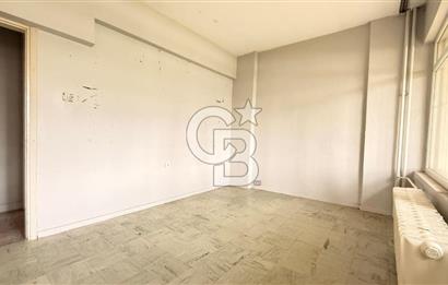 İzmir Gaziemir Dokuzeylül Mahallesi Site İçi 3+1 Satılık Daire