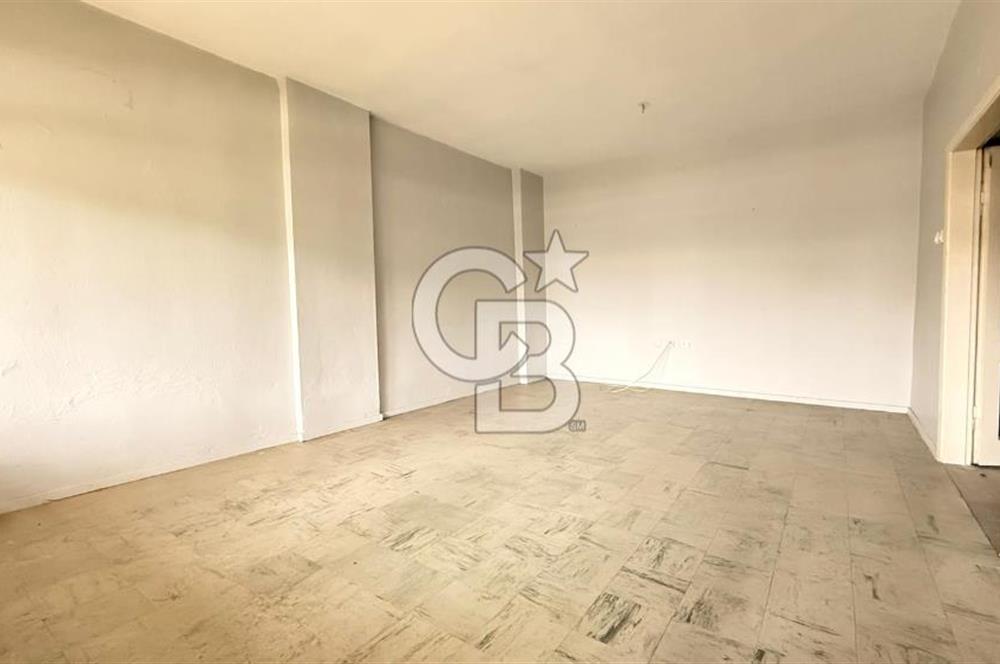 İzmir Gaziemir Dokuzeylül Mahallesi Site İçi 3+1 Satılık Daire