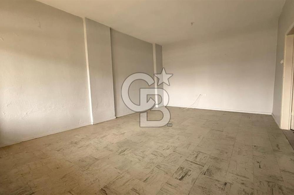 İzmir Gaziemir Dokuzeylül Mahallesi Site İçi 3+1 Satılık Daire