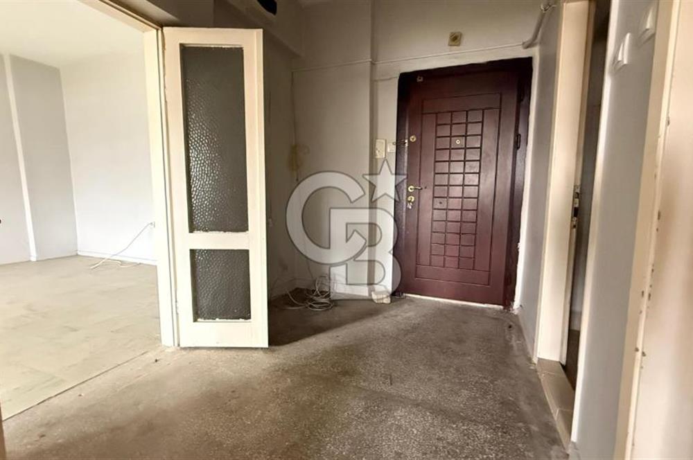 İzmir Gaziemir Dokuzeylül Mahallesi Site İçi 3+1 Satılık Daire