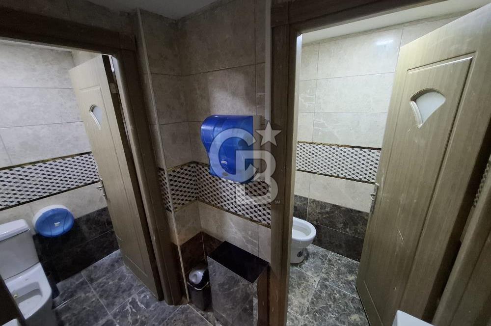 BAHÇEŞEHİR ESENKENT ÖZYURTLAR DA CADDE CEPHELİ SATILIK DÜKKAN