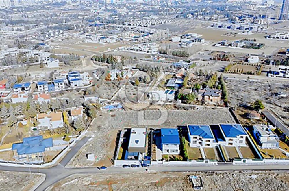 İNCEK-PRESTİJLİ VİLLALARLA ÇEVRİLİ-0,40 EMSAL-1.092 M2 ARSA