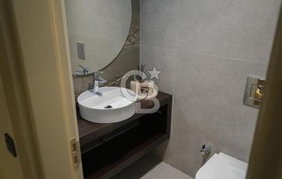 SEFERİHİSARDA LÜKS VİLLA