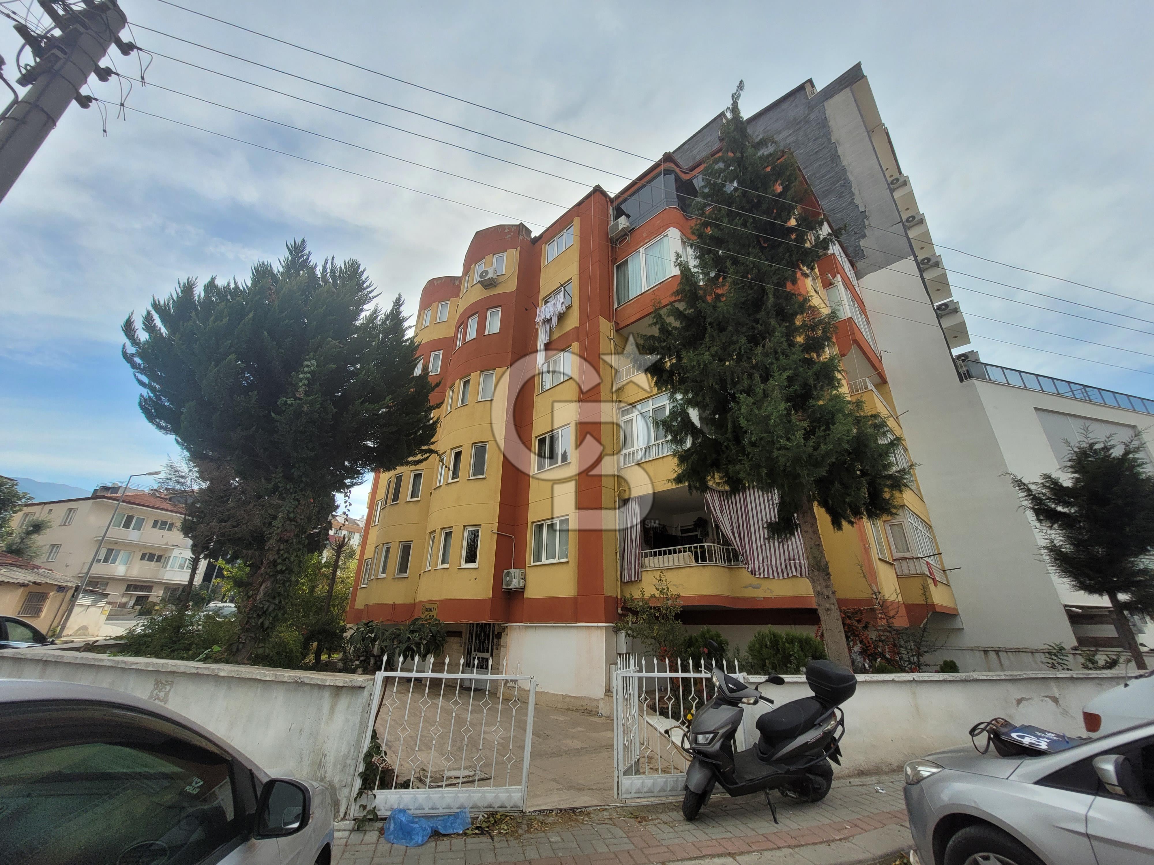 Cumhuriyet mahallesinde Satılık 3+1 Daire