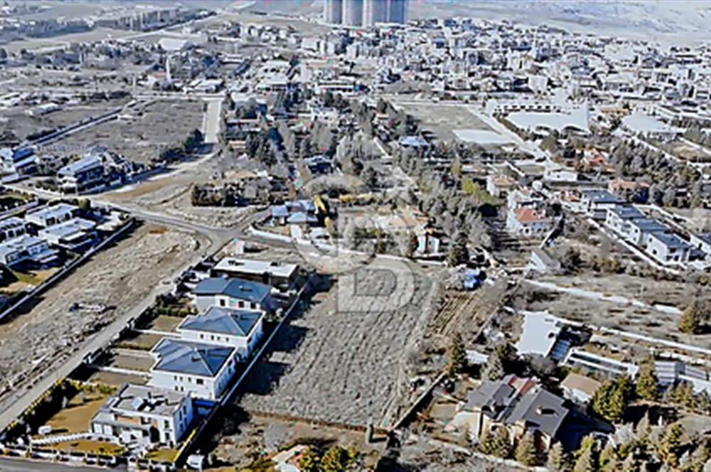 İNCEK-PRESTİJLİ VİLLALARLA ÇEVRİLİ-0,40 EMSAL-1.092 M2 ARSA