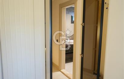 SEFERİHİSARDA LÜKS VİLLA