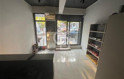 BORNOVA CADDE ÜZERİNDE SATILIK TİCARİ RUHSATLI DÜKKAN