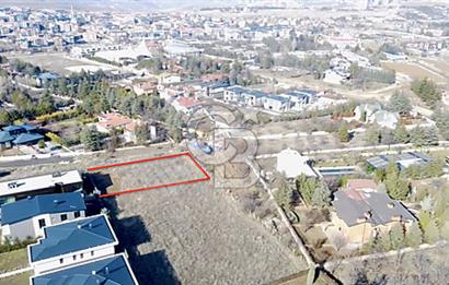 İNCEK-PRESTİJLİ VİLLALARLA ÇEVRİLİ-0,40 EMSAL-1.092 M2 ARSA