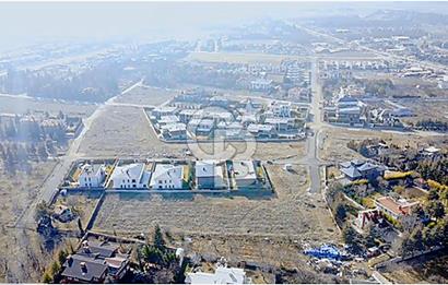 İNCEK-PRESTİJLİ VİLLALARLA ÇEVRİLİ-0,40 EMSAL-1.092 M2 ARSA