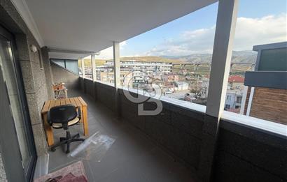 KOYUNDERE MERKEZDE, ÖNÜ KAPANMAZ GENİŞ TERASLI DUBLEKS DAİRE