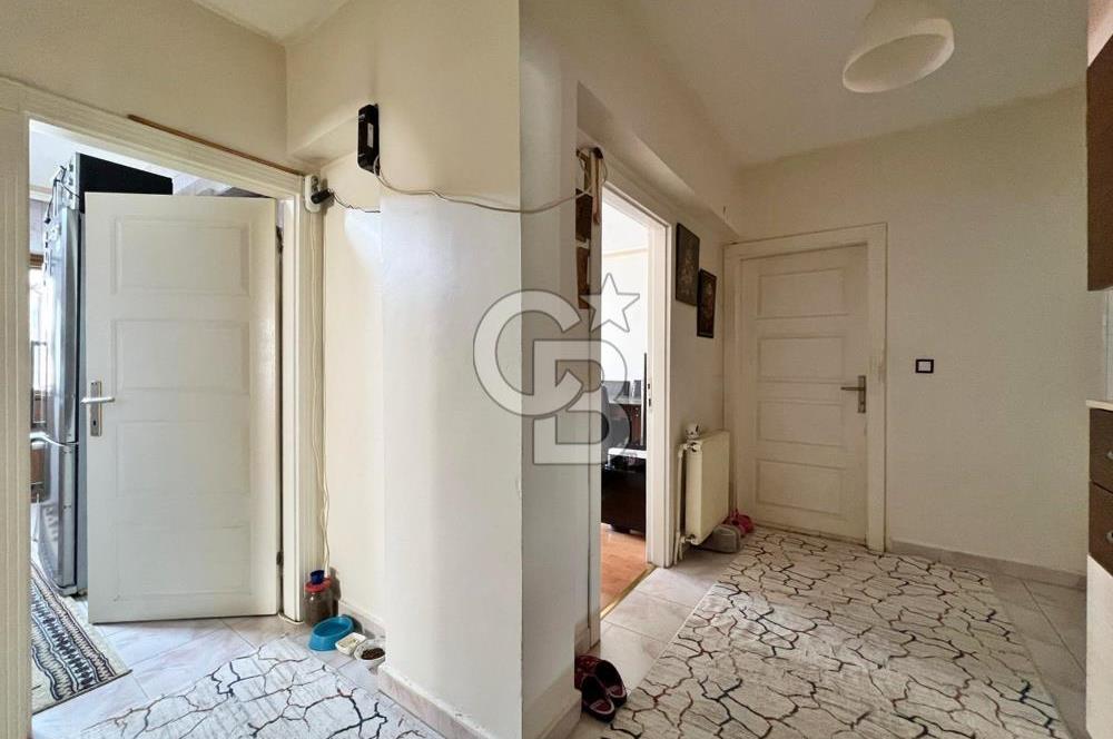 DEREBOYU CD ÜZERİ GÜNEY CEPHE ARA KAT ÇİFT CAM BALKONLU 3+1 