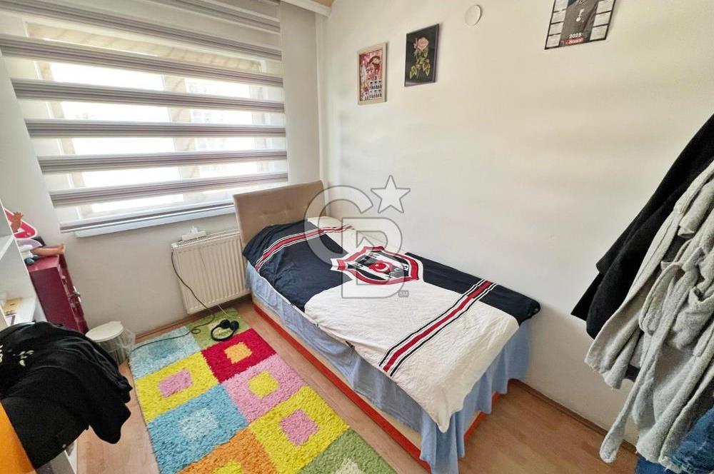 DEREBOYU CD ÜZERİ GÜNEY CEPHE ARA KAT ÇİFT CAM BALKONLU 3+1 