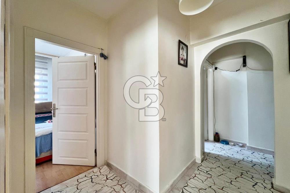 DEREBOYU CD ÜZERİ GÜNEY CEPHE ARA KAT ÇİFT CAM BALKONLU 3+1 