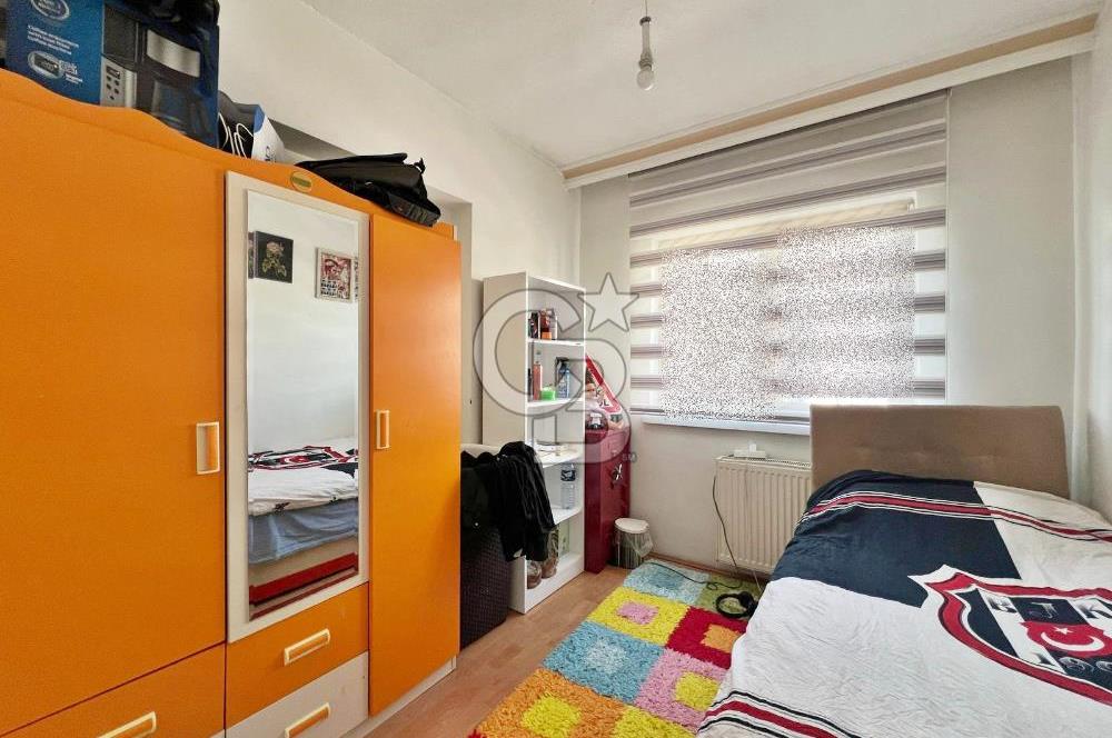 DEREBOYU CD ÜZERİ GÜNEY CEPHE ARA KAT ÇİFT CAM BALKONLU 3+1 