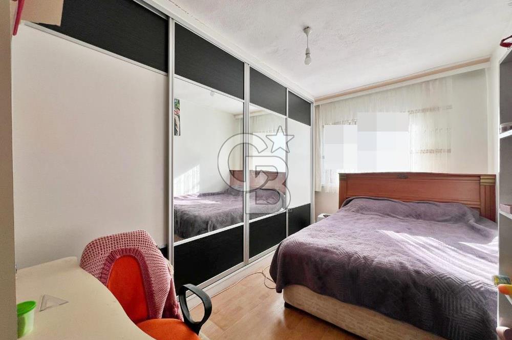 DEREBOYU CD ÜZERİ GÜNEY CEPHE ARA KAT ÇİFT CAM BALKONLU 3+1 