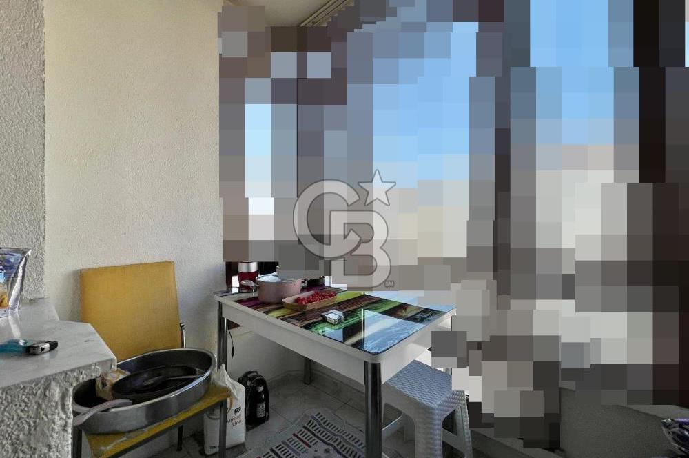 DEREBOYU CD ÜZERİ GÜNEY CEPHE ARA KAT ÇİFT CAM BALKONLU 3+1 