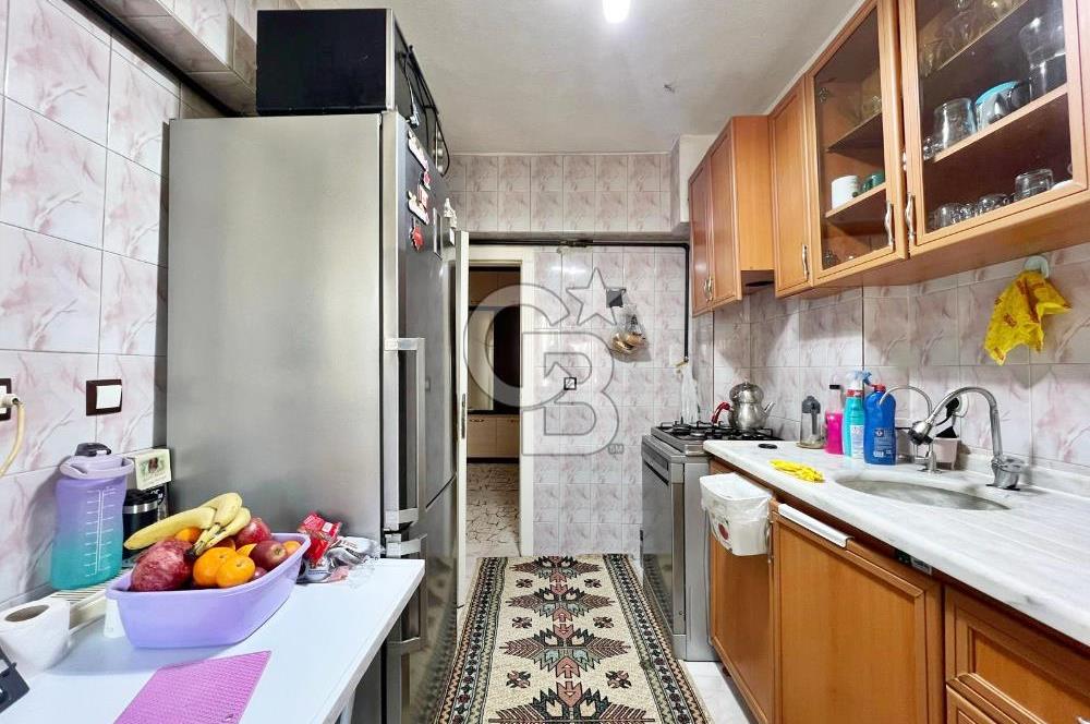 DEREBOYU CD ÜZERİ GÜNEY CEPHE ARA KAT ÇİFT CAM BALKONLU 3+1 