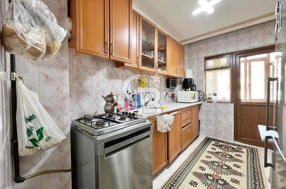 DEREBOYU CD ÜZERİ GÜNEY CEPHE ARA KAT ÇİFT CAM BALKONLU 3+1 