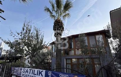 GÜZELBAHÇE'NİN EN İYİ KONUMUNDA MÜSTAKİL SATILIK BAHÇELİ VİLLA