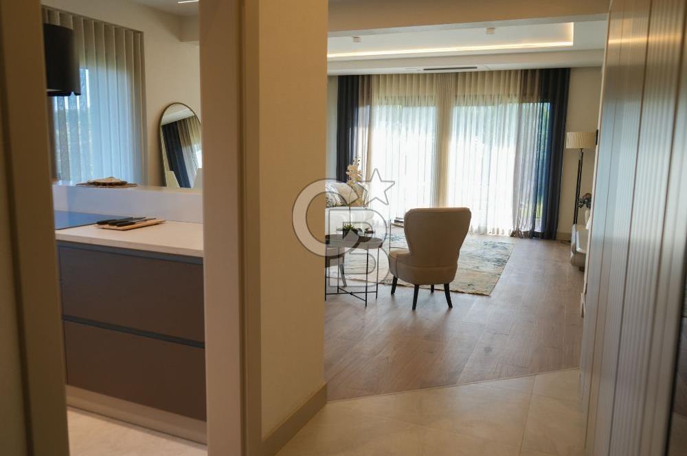 SEFERİHİSARDA LÜKS VİLLA