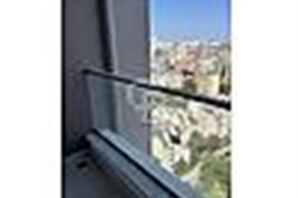 YUVAM BAHÇEŞEHİR B BLOKLARDA SATILIK GÖL CEPHE 2+1 DAİRE