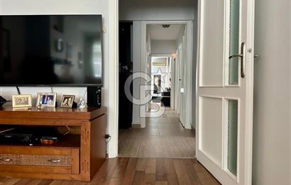 OSMANBEY EBEKIZI SOKAK’TA, YÜKSEK KATTA, BAKIMLI, FERAH 3+1 DAİRE