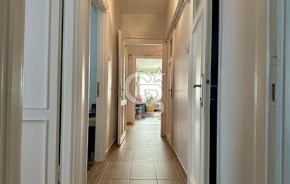 OSMANBEY EBEKIZI SOKAK’TA, YÜKSEK KATTA, BAKIMLI, FERAH 3+1 DAİRE