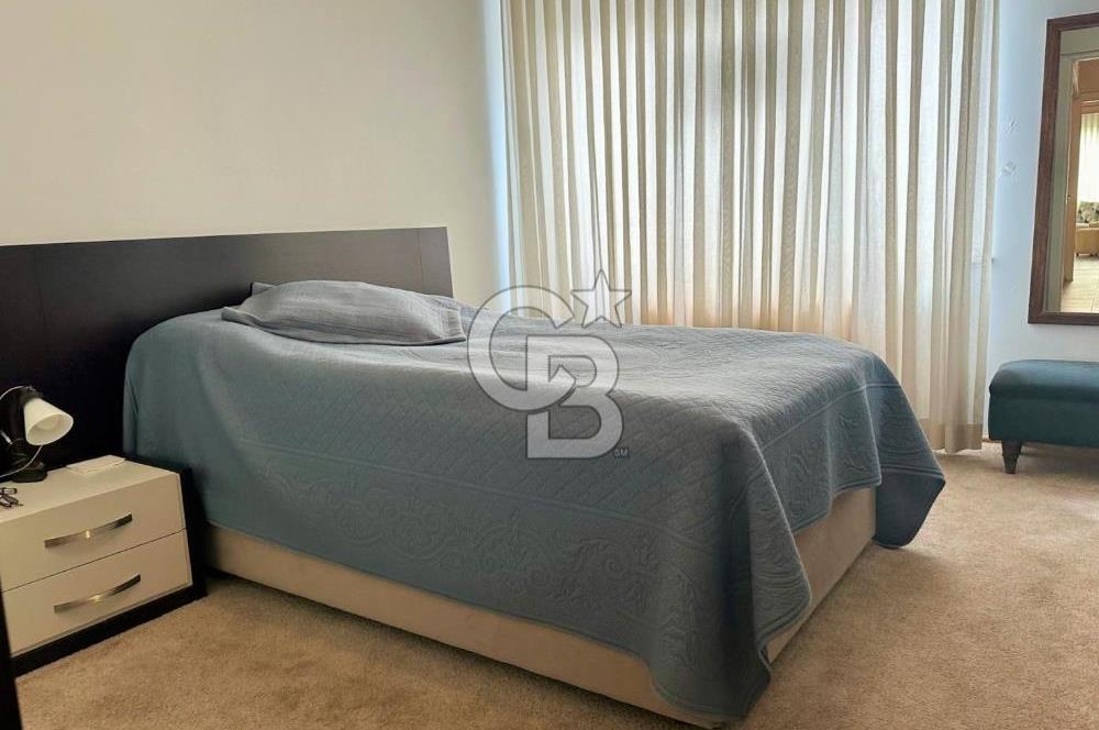 OSMANBEY EBEKIZI SOKAK’TA, YÜKSEK KATTA, BAKIMLI, FERAH 3+1 DAİRE