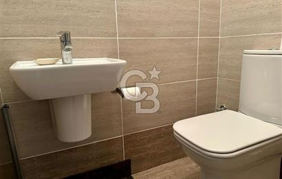 OSMANBEY EBEKIZI SOKAK’TA, YÜKSEK KATTA, BAKIMLI, FERAH 3+1 DAİRE