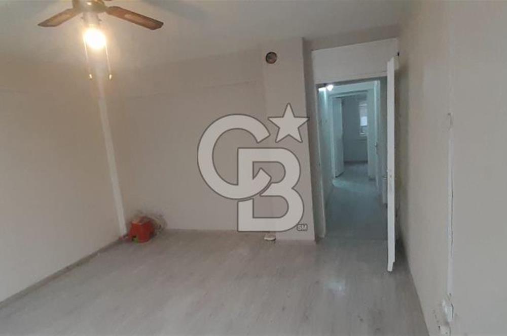 KARŞIYAKA MERKEZDE 2+1 KLASİK 80 m2 ZEMİN ÜSTÜ 1.KAT KİRALIK DAİRE