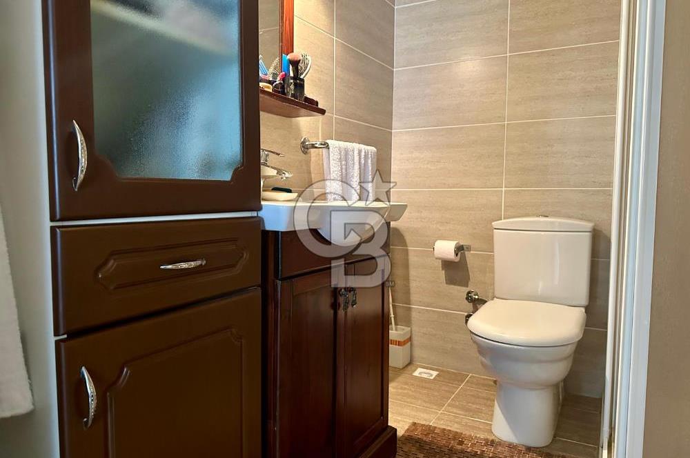 OSMANBEY EBEKIZI SOKAK’TA, YÜKSEK KATTA, BAKIMLI, FERAH 3+1 DAİRE