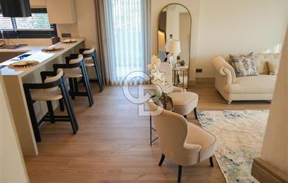 SEFERİHİSARDA LÜKS VİLLA