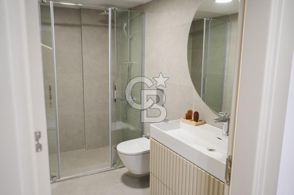 SEFERİHİSARDA LÜKS VİLLA