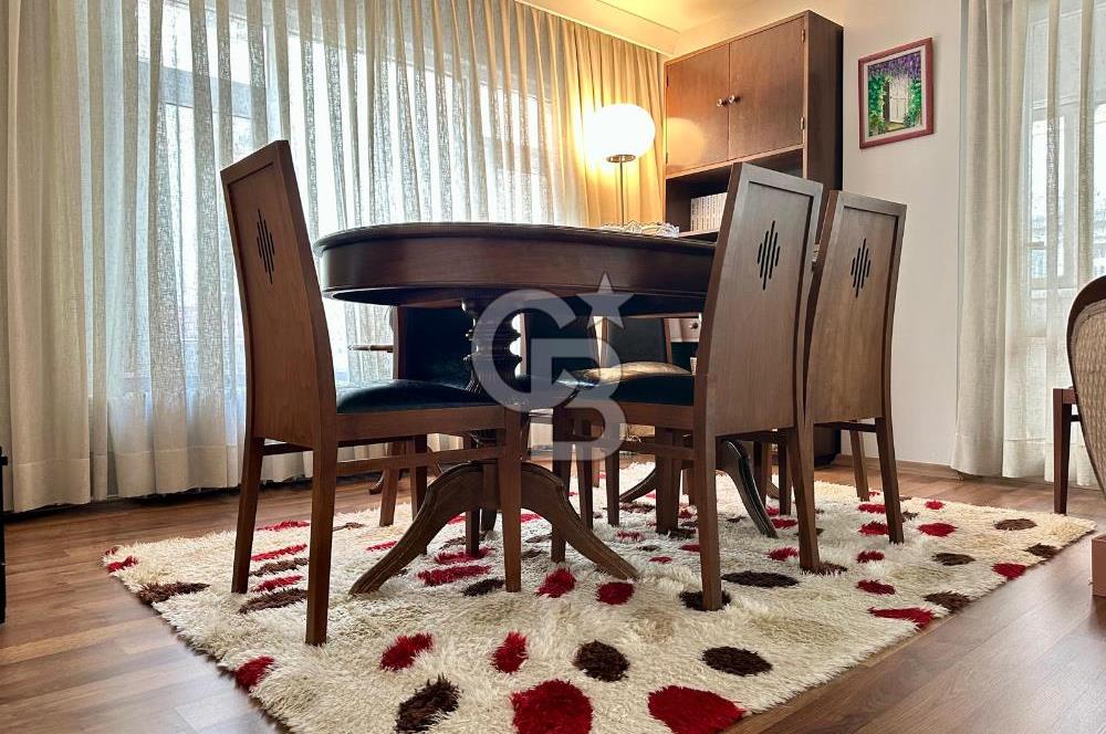 OSMANBEY EBEKIZI SOKAK’TA, YÜKSEK KATTA, BAKIMLI, FERAH 3+1 DAİRE