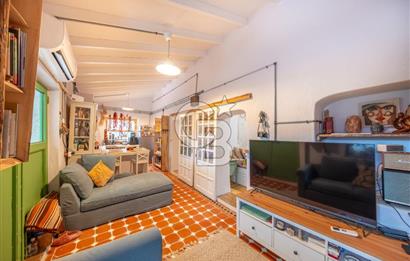 Muğla Çakmak'ta Satılık Havuzlu Şömineli Köy Evi