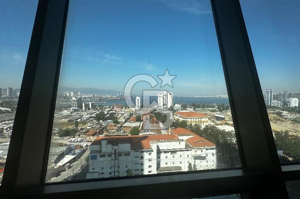 İZMİR BAYRAKLI FOLKART TOWERS'TA EŞYALI SATILIK 2+1 REZİDANS