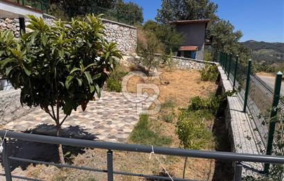 Güzelbahçe Payamlı’da Bahçe İçinde Orijinal Taş Ev