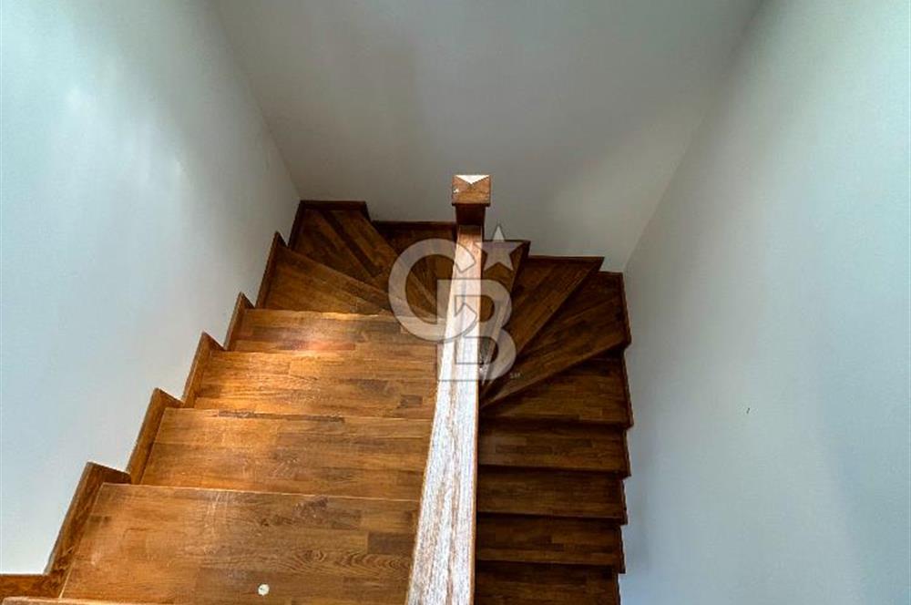 Datça Burgaz'da Panoramik Deniz Manzaralı 6+2 Müstakil Villa