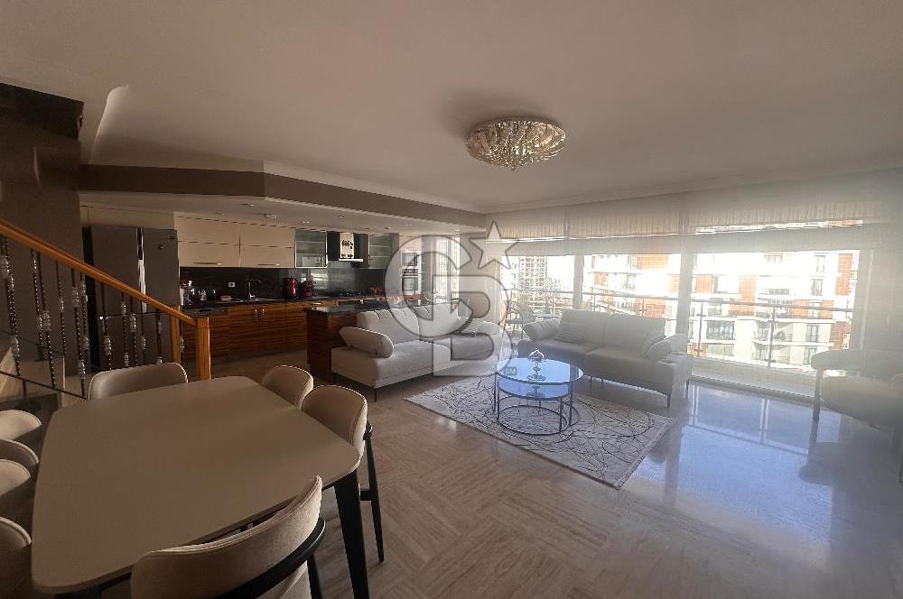 Yıldızevler Mega Park Sitesinde Lüks Yapılı 2+1 Satılık Dubleks