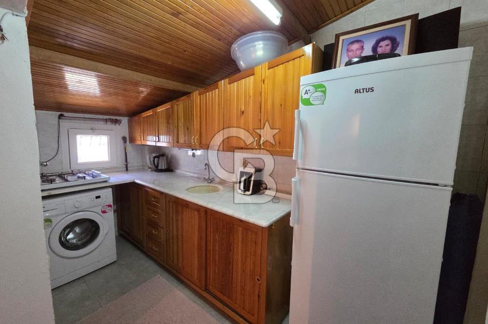 Kuşadası'nda Eşsiz Konumda Deniz Manzaralı Satılık 4+1 Villa